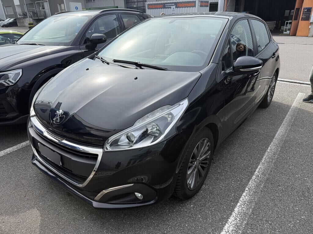 Peugeot 208 1.2 PureTech Active ID 483476