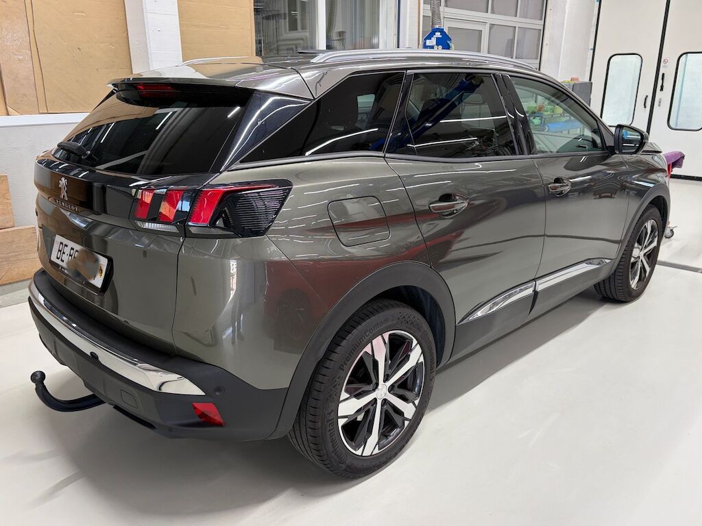 PEUGEOT 3008 1.2 PureTech Allure EAT ID 483477
