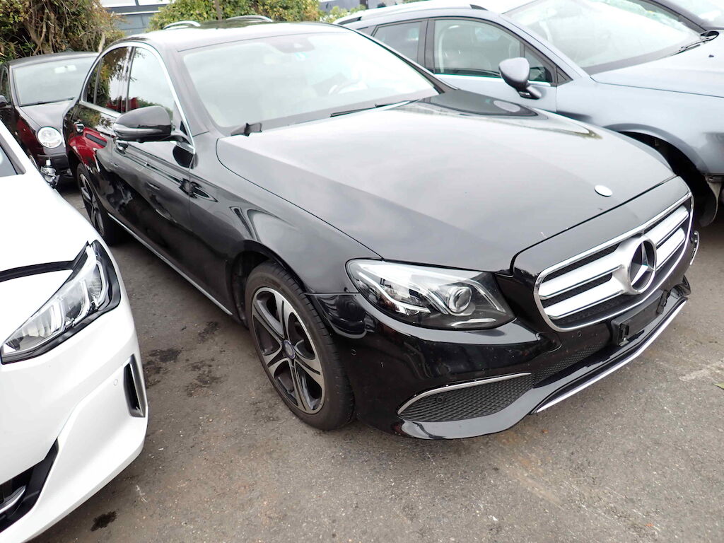 MERCEDES-BENZ E 200 Avantgarde ID 483569