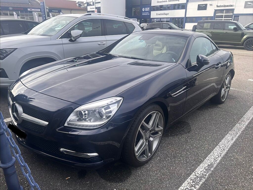 Mercedes Benz SLK ID 483664