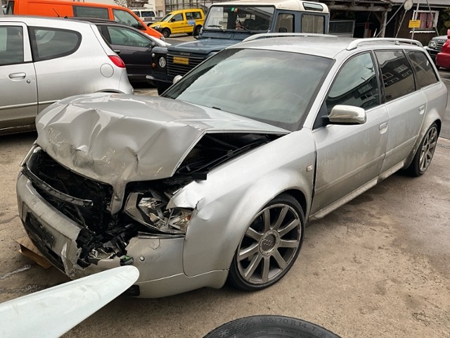 Audi S6 Avant (288119 km)