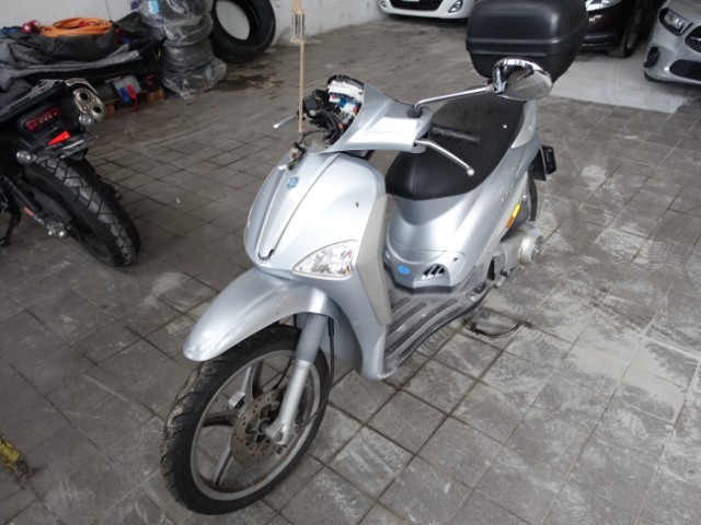PIAGGIO LIBERTY 125 RST (18778 km)