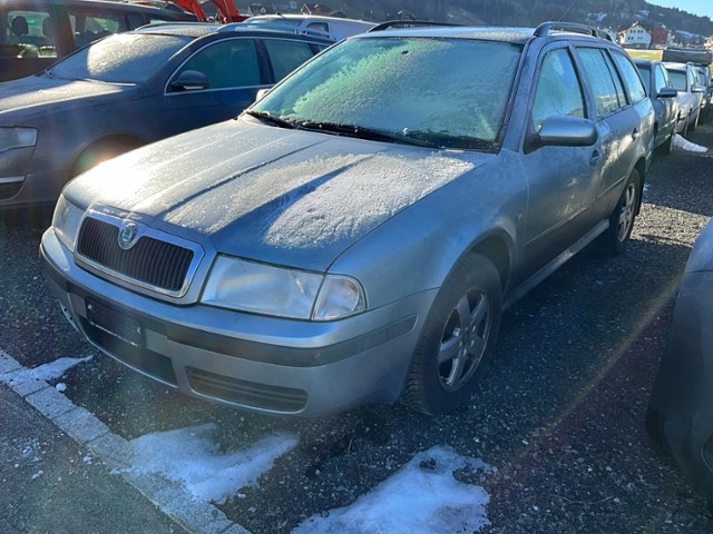 Skoda Octavia Combi (202771 km)
