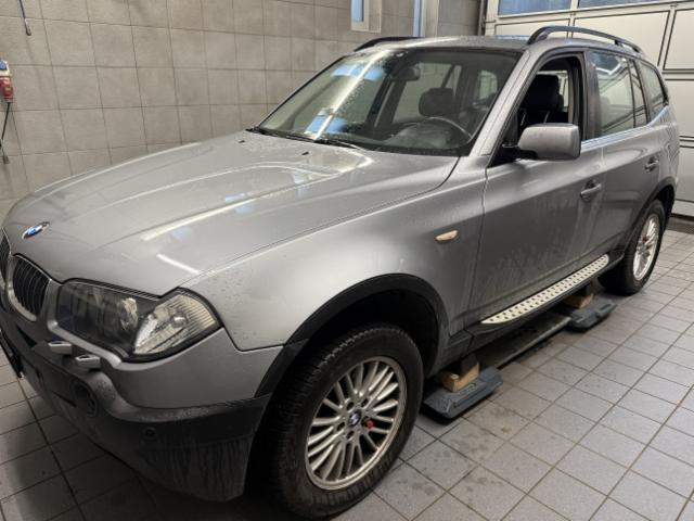 BMW X3 E83 (434383 km)