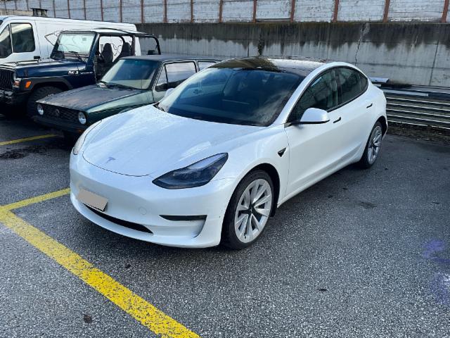 Tesla Model 3 (90450 km)