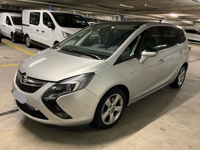 Opel Zafira Tourer (266596 km)
