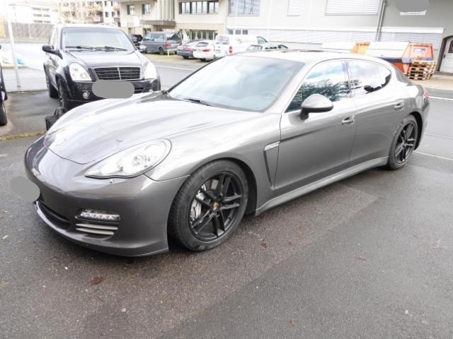 Porsche Panamera (118048 km)