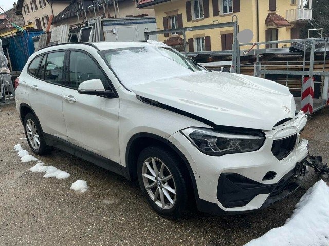 BMW X1 XDRIVE 18D (117836 km)