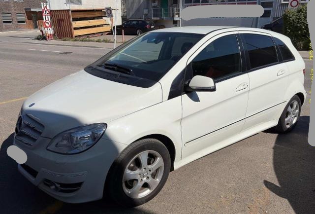 Mercedes-Benz B-Klasse T245 (155923 km)