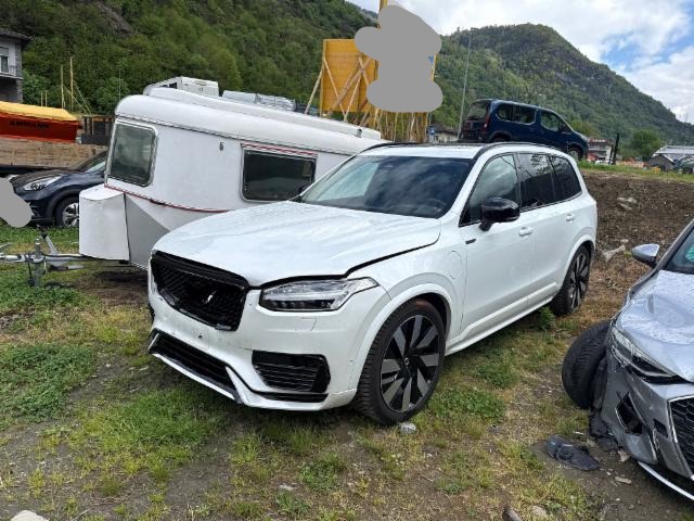 Volvo XC90 (15407 km)