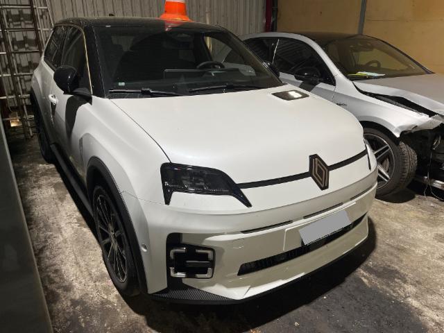 Renault R5 E-Tech (484 km)