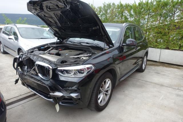 BMW X3 xDrive 30i xLine (152693 km)