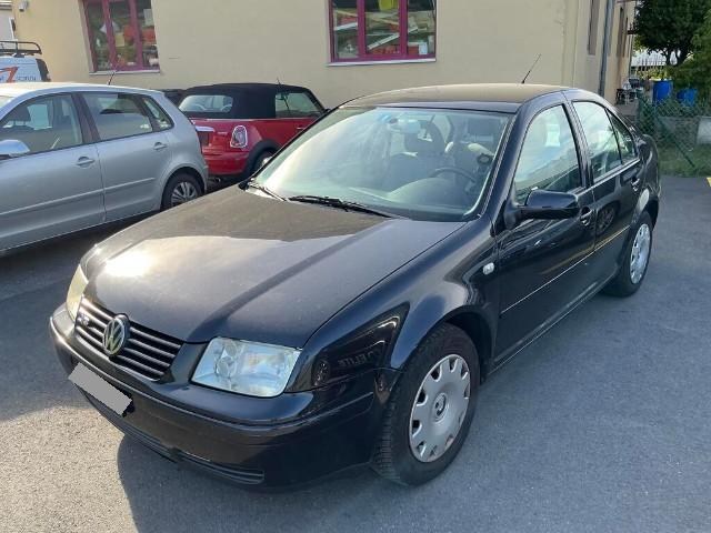VW BORA (169734 km)