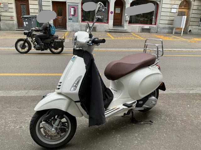 Piaggio Vespa 125 Primavera 3V (2542 km)