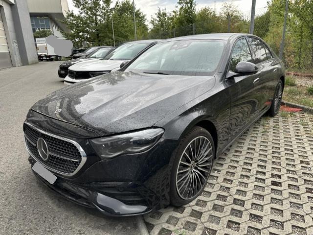 Mercedes-Benz E-Klasse W214 (3993 km)