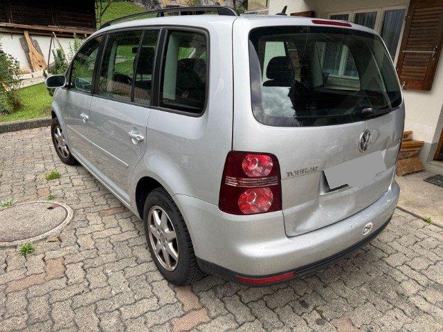 VW Touran (304676 km)