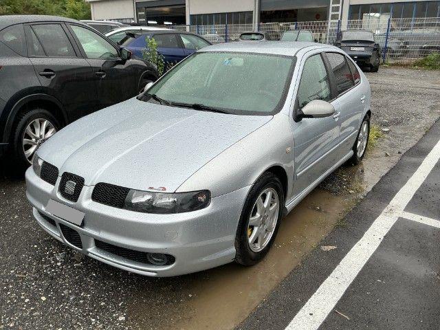 SEAT Leon (243251 km)
