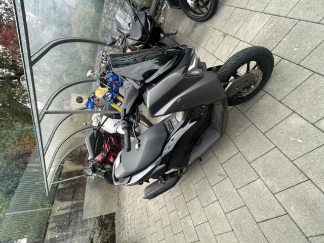 Yamaha GPD 125 NMAX ABS (3371 km)