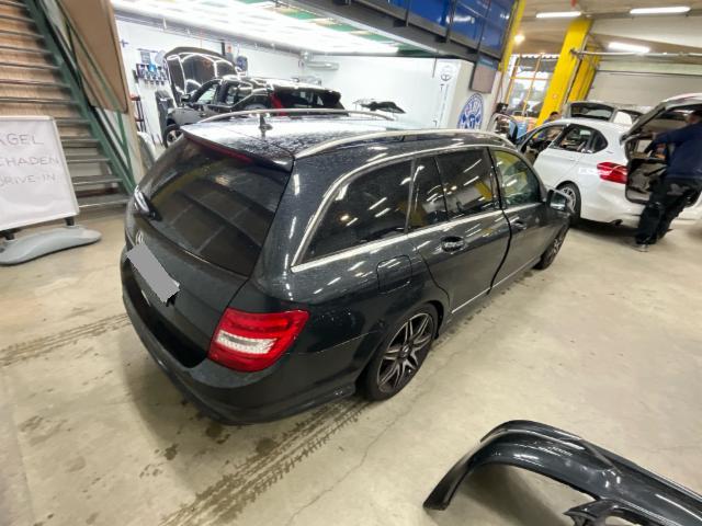 Mercedes-Benz C-Klasse S204 Kombi (249478 km)